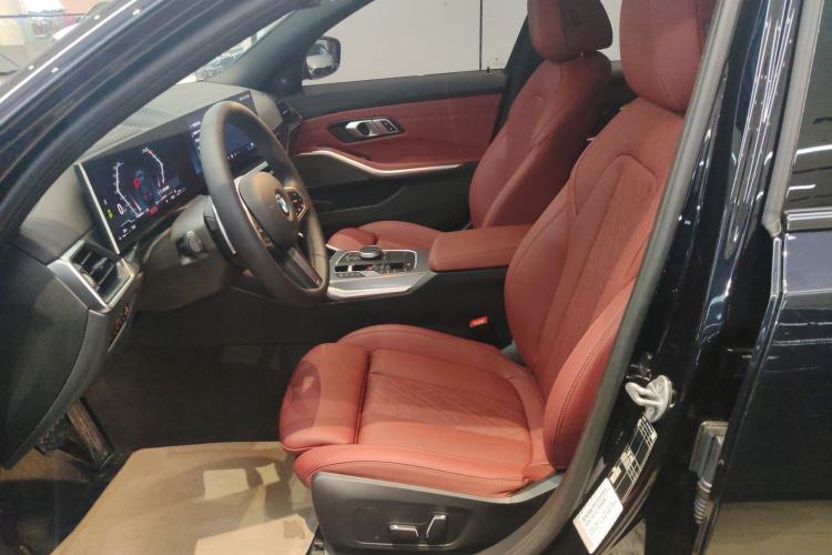Used BMW 3 Series 2024 325i M Sport Night Edition Package Left Front Seat