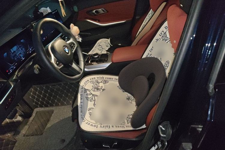 Used BMW 3 Series 2024 325i M Sport Night Edition Package Left Front Seat