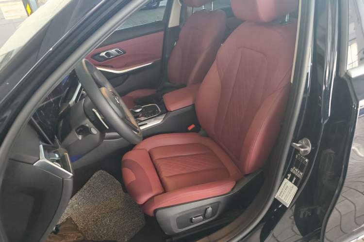 Used BMW 3 Series 2024 320Li M Sport Package Left Front Seat