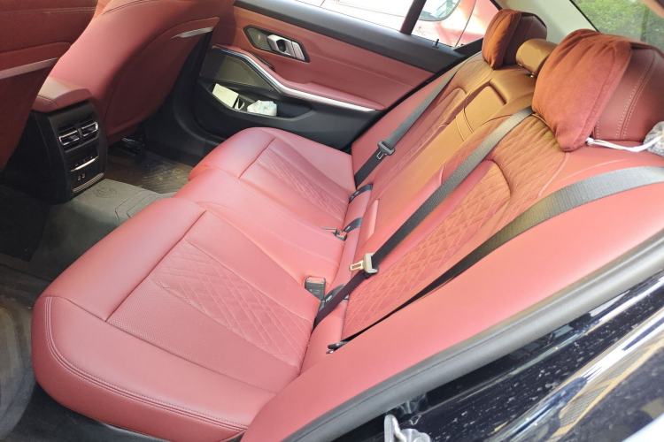 Used BMW 3 Series 2024 325Li M Sport Night Edition Package Left Rear Seat