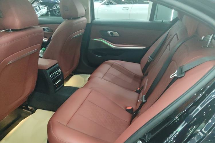 Used BMW 3 Series 2024 325Li M Sport Package Left Rear Seat