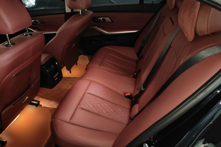 Used BMW 3 Series 2024 320Li M Sport Package Left Rear Seat