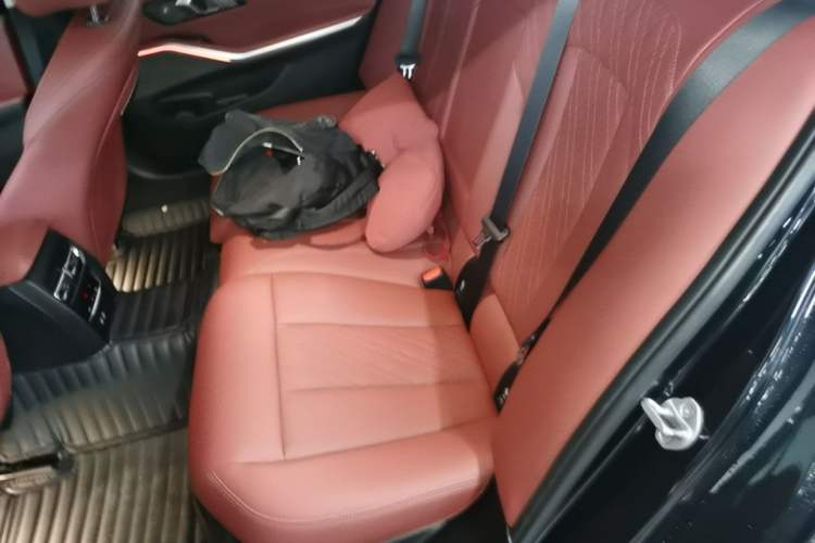 Used BMW 3 Series 2024 325Li M Sport Night Edition Package Left Rear Seat