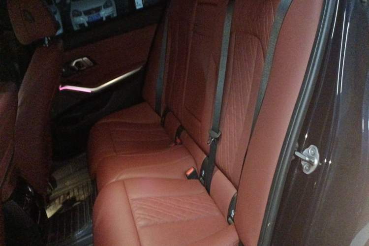 Used BMW 3 Series 2024 330Li M Sport Night Edition Package Left Rear Seat