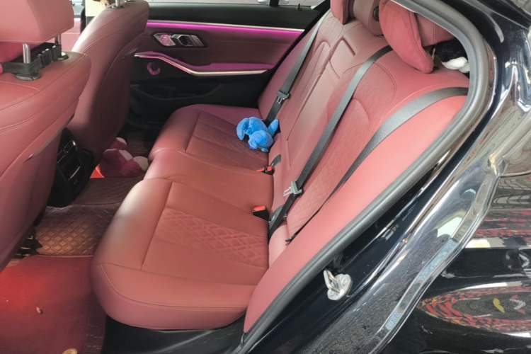 Used BMW 3 Series 2024 325Li M Sport Night Edition Package Left Rear Seat