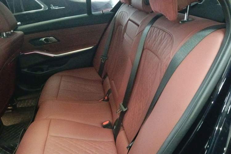 Used BMW 3 Series 2024 325Li M Sport Package Left Rear Seat
