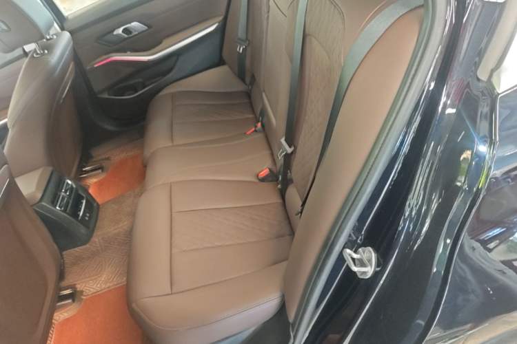 Used BMW 3 Series 2024 325Li M Sport Package Left Rear Seat