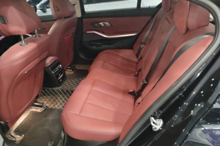 Used BMW 3 Series 2024 325Li M Sport Night Edition Package Left Rear Seat