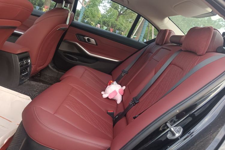 Used BMW 3 Series 2024 320Li M Sport Package Left Rear Seat