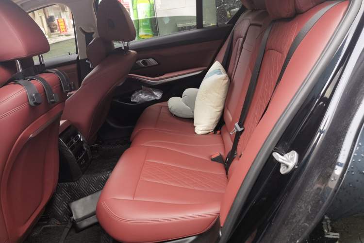 Used BMW 3 Series 2024 325Li M Sport Package Left Rear Seat