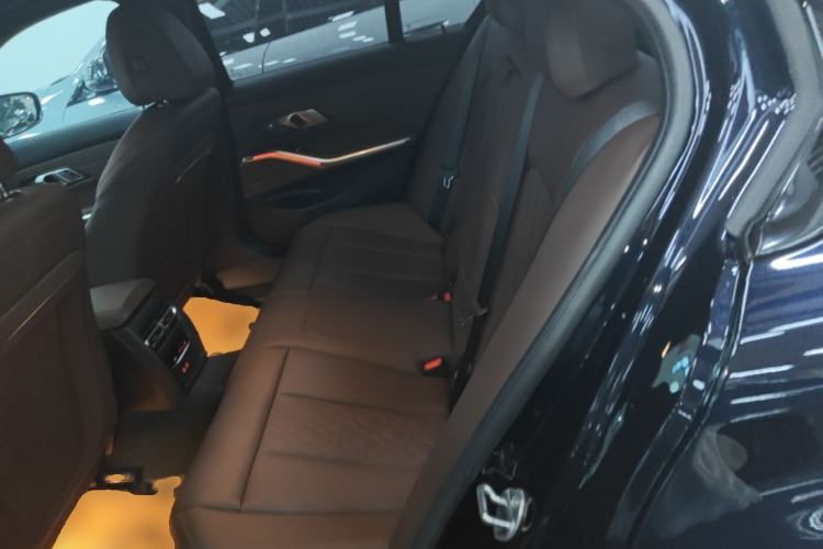 Used BMW 3 Series 2024 325i M Sport Night Edition Package Left Rear Seat