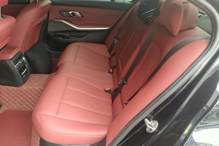 Used BMW 3 Series 2024 325Li M Sport Night Edition Package Left Rear Seat