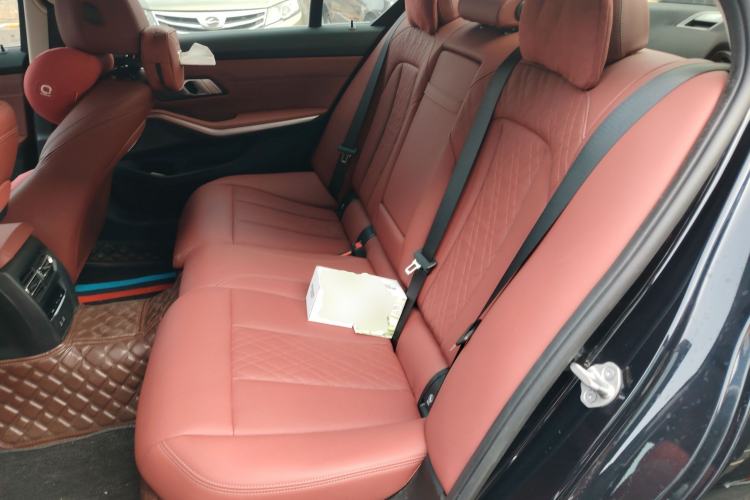 Used BMW 3 Series 2024 325Li M Sport Package Left Rear Seat