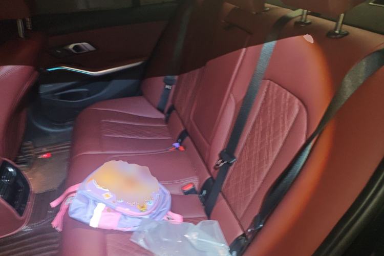 Used BMW 3 Series 2024 325i M Sport Night Edition Package Left Rear Seat
