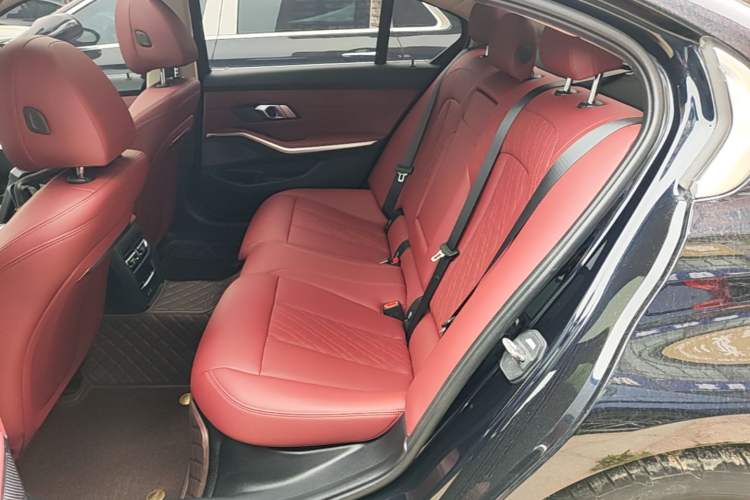 Used BMW 3 Series 2024 325Li M Sport Package Left Rear Seat