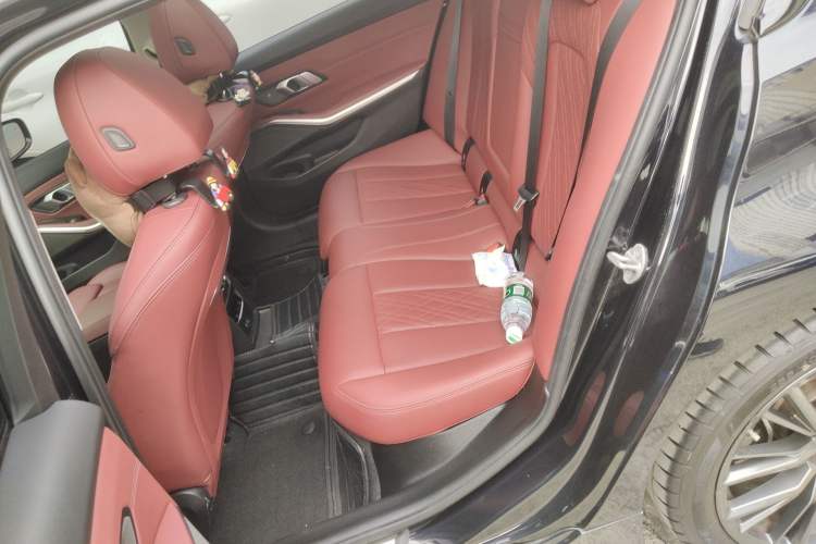 Used BMW 3 Series 2024 325Li M Sport Night Edition Package Left Rear Seat