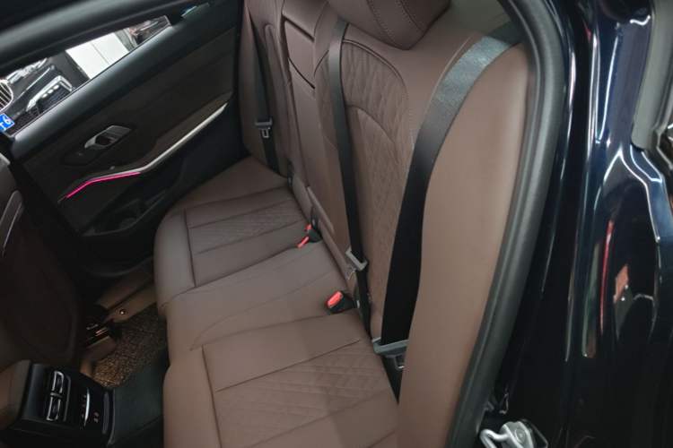 Used BMW 3 Series 2024 325Li M Sport Night Edition Package Left Rear Seat