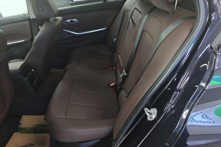 Used BMW 3 Series 2024 325Li M Sport Night Edition Package Left Rear Seat