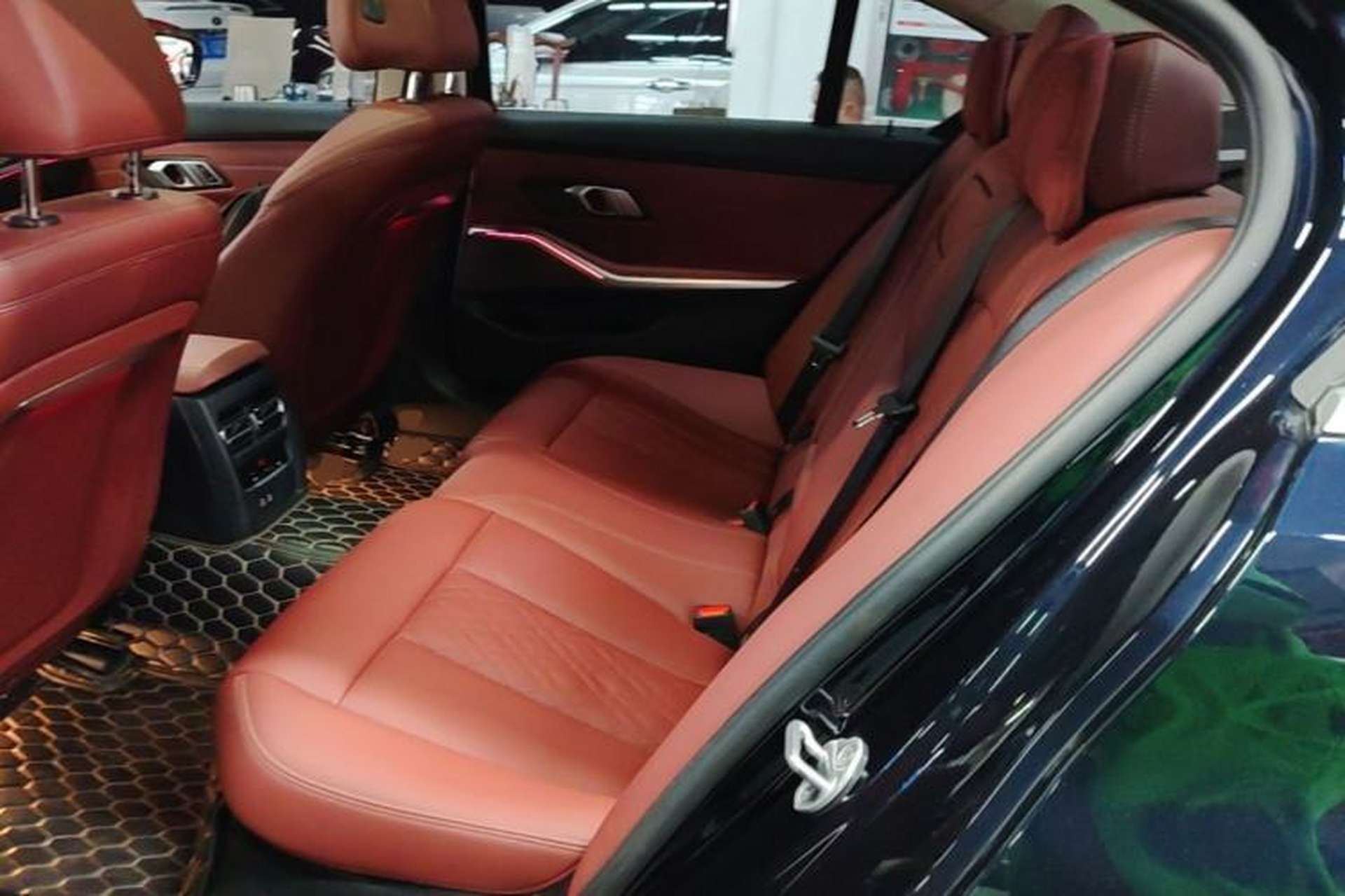 Used BMW 3 Series 2024 325Li M Sport Package Left Rear Seat