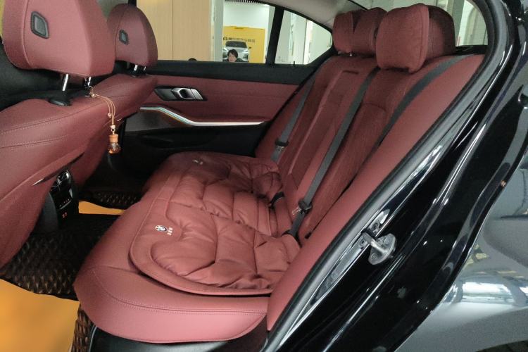 Used BMW 3 Series 2024 325Li M Sport Package Left Rear Seat