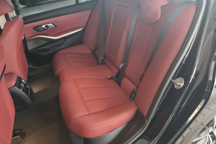Used BMW 3 Series 2024 320Li M Sport Package Left Rear Seat