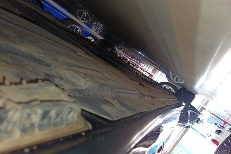 Used BMW 3 Series 2024 325Li M Sport Package Left Side Sill