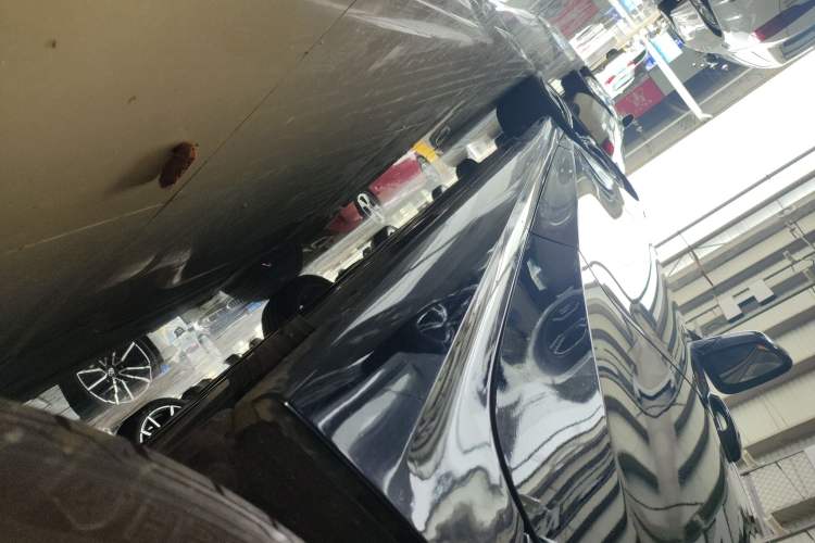 Used BMW 3 Series 2024 325i M Sport Package Left Side Sill