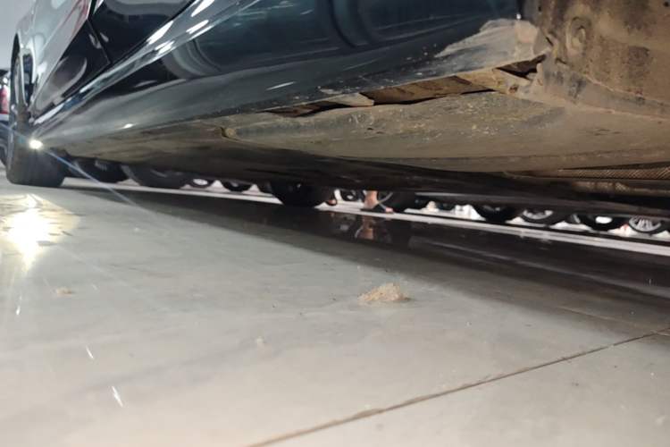 Used BMW 3 Series 2024 325Li M Sport Package Left Side Sill