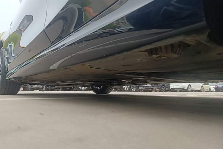 Used BMW 3 Series 2024 325i M Sport Night Edition Package Left Side Sill