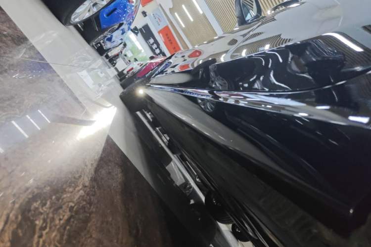Used BMW 3 Series 2024 325i M Sport Night Edition Package Left Side Sill