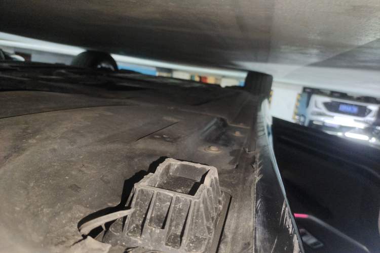 Used BMW 3 Series 2024 325Li M Sport Night Edition Package Left Side Sill