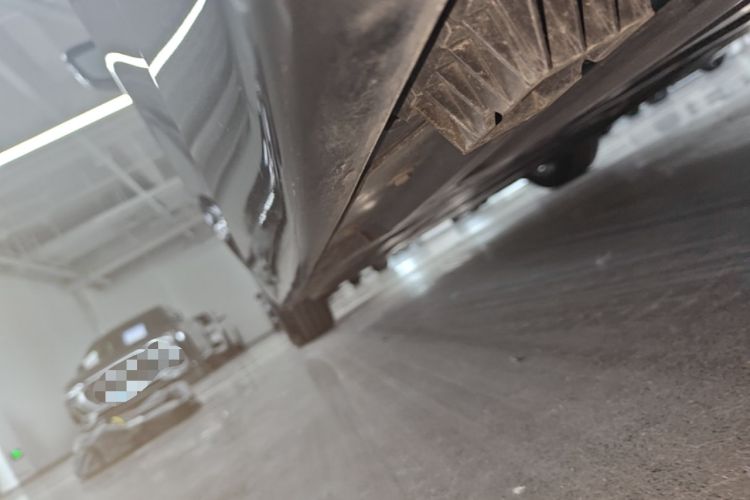 Used BMW 3 Series 2024 325Li M Sport Night Edition Package Left Side Sill