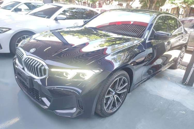 BMW 3 Series 2024 320Li M Sport Package