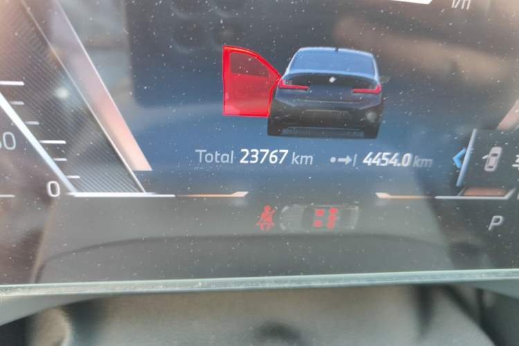 Used BMW 3 Series 2024 325Li M Sport Night Edition Package Odometer Close Up