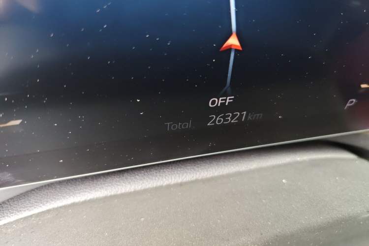 Used BMW 3 Series 2024 325i M Sport Package Odometer Close Up