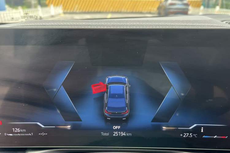 Used BMW 3 Series 2024 325Li M Sport Package Odometer Close Up