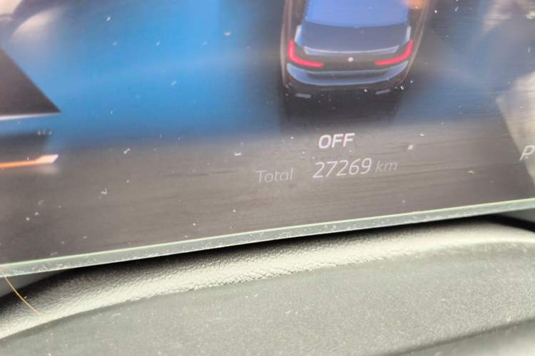 Used BMW 3 Series 2024 325i M Sport Night Edition Package Odometer Close Up