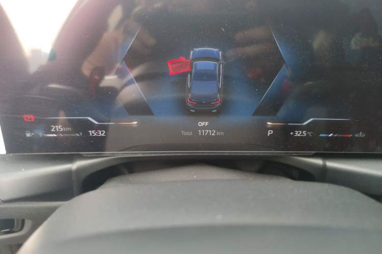 Used BMW 3 Series 2024 325i M Sport Package Odometer Close Up