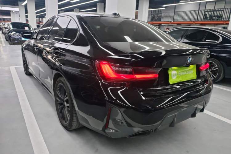 Used BMW 3 Series 2024 325i M Sport Night Edition Package Rear Left 45 Deg