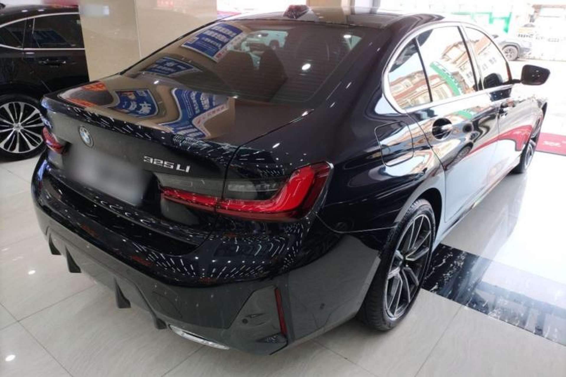 Used BMW 3 Series 2024 325Li M Sport Package Rear Right 45 Deg