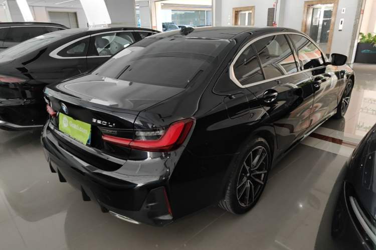 Used BMW 3 Series 2024 320Li M Sport Package Rear Right 45 Deg