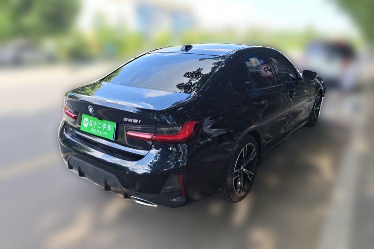 Used BMW 3 Series 2024 325i M Sport Package Rear Right 45 Deg