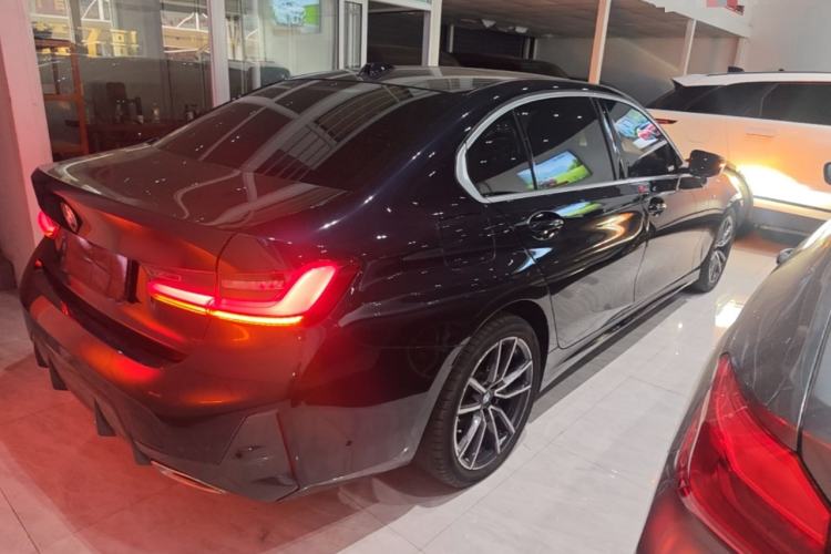 Used BMW 3 Series 2024 325Li M Sport Package Rear Right 45 Deg