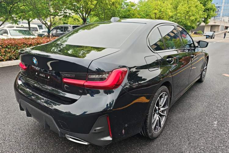 Used BMW 3 Series 2024 325Li M Sport Package Rear Right 45 Deg