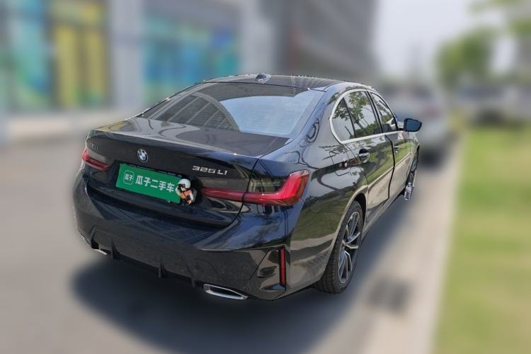 Used BMW 3 Series 2024 325i M Sport Night Edition Package Rear Right 45 Deg