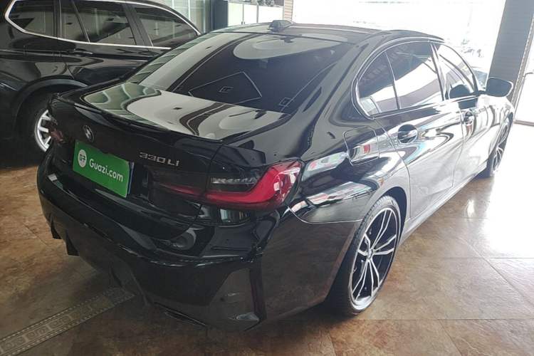 Used BMW 3 Series 2024 330Li M Sport Night Edition Package Rear Right 45 Deg
