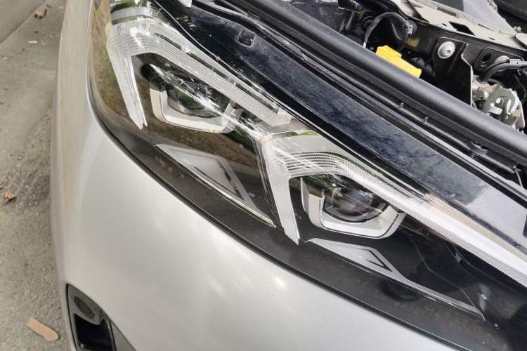 Used BMW 3 Series 2024 325i M Sport Night Edition Package Right Front Headlight