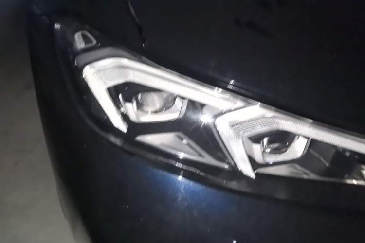 Used BMW 3 Series 2024 325i M Sport Night Edition Package Right Front Headlight