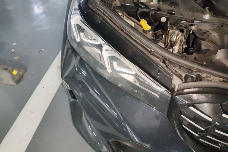Used BMW 3 Series 2024 325Li M Sport Night Edition Package Right Front Headlight
