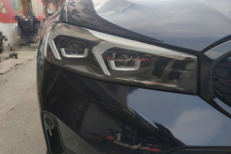 Used BMW 3 Series 2024 325i M Sport Package Right Front Headlight
